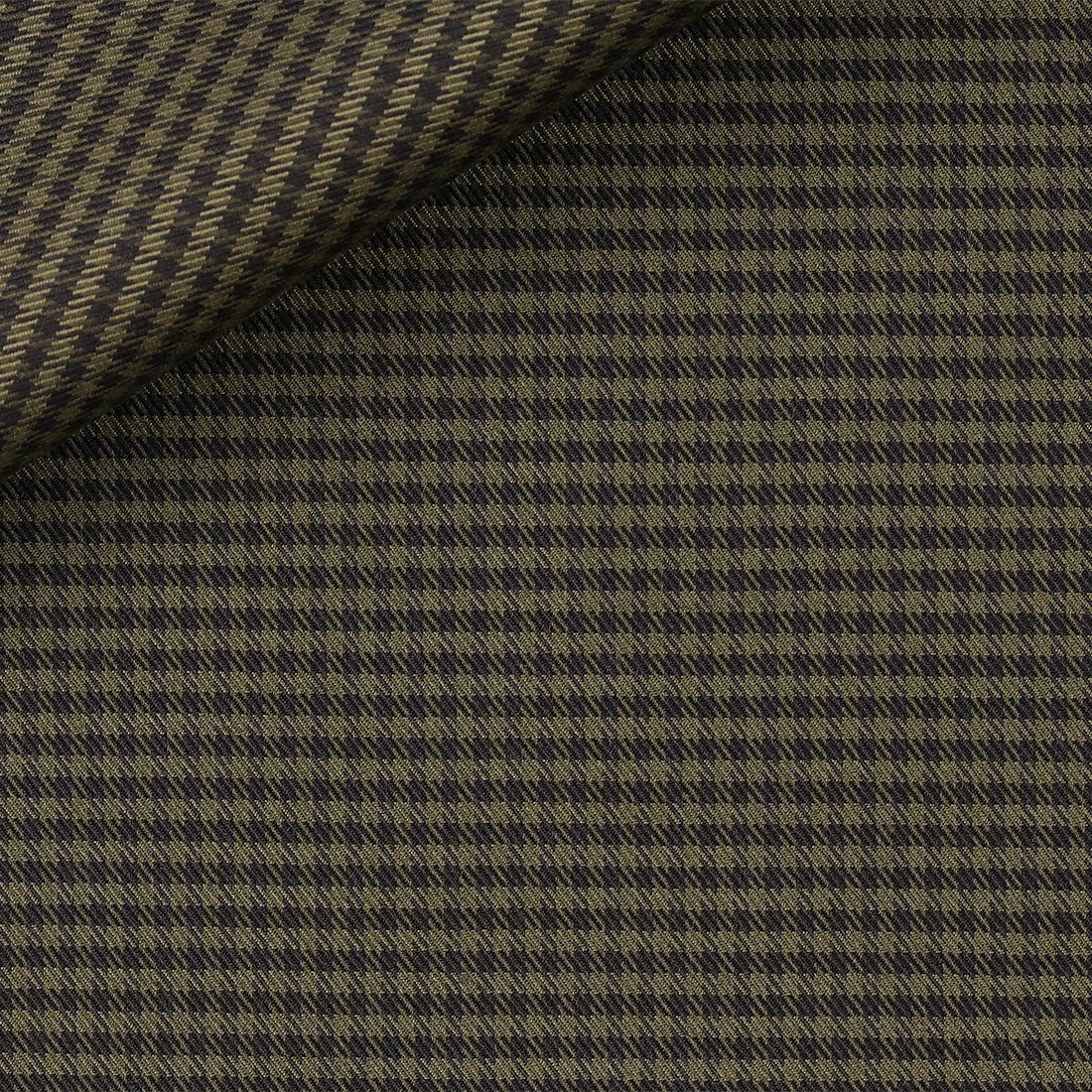 Organic fabric with a Blend of Cotton and Lyocell