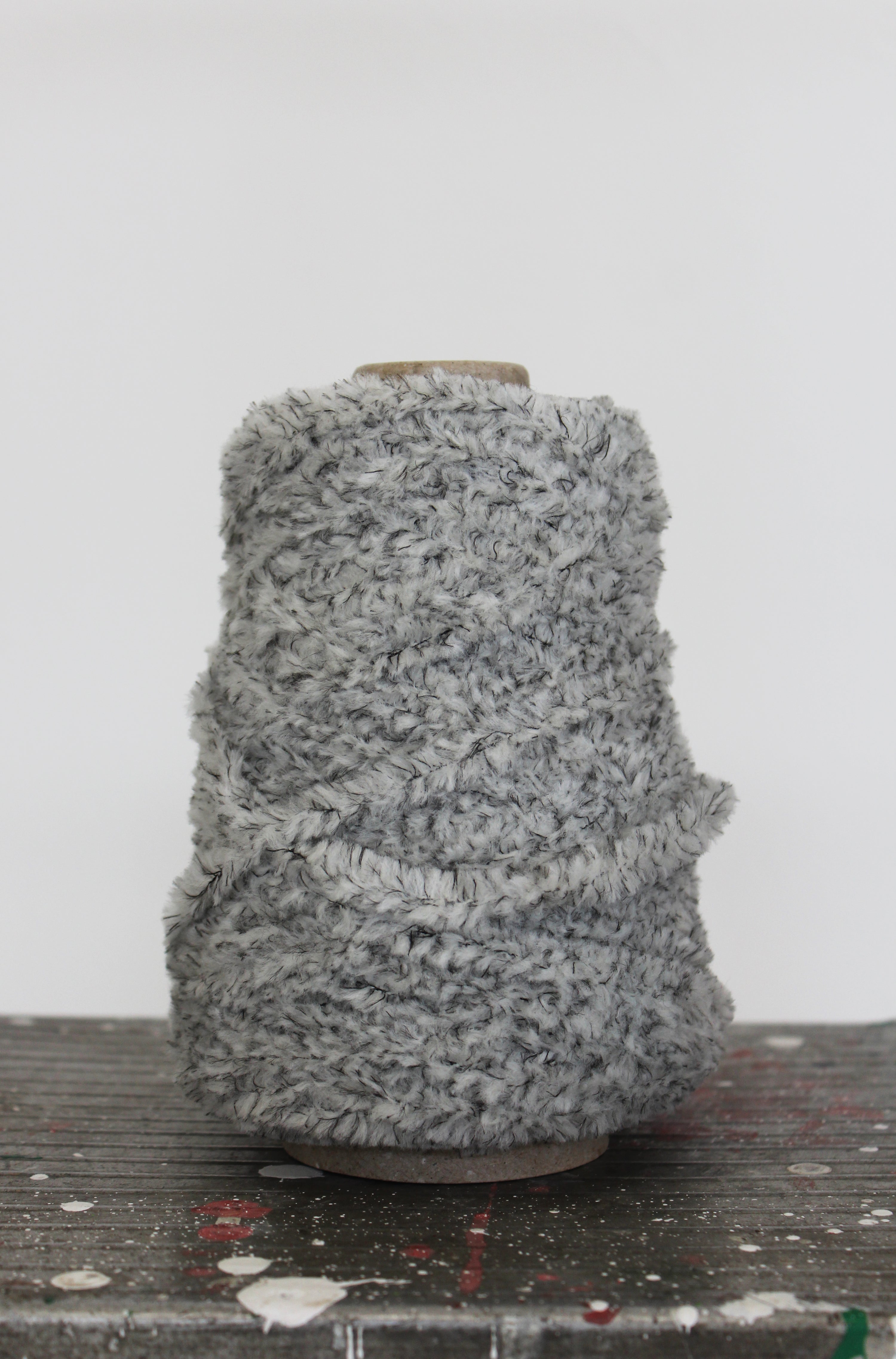 WOOL BLEND FUR EFFECT YARN