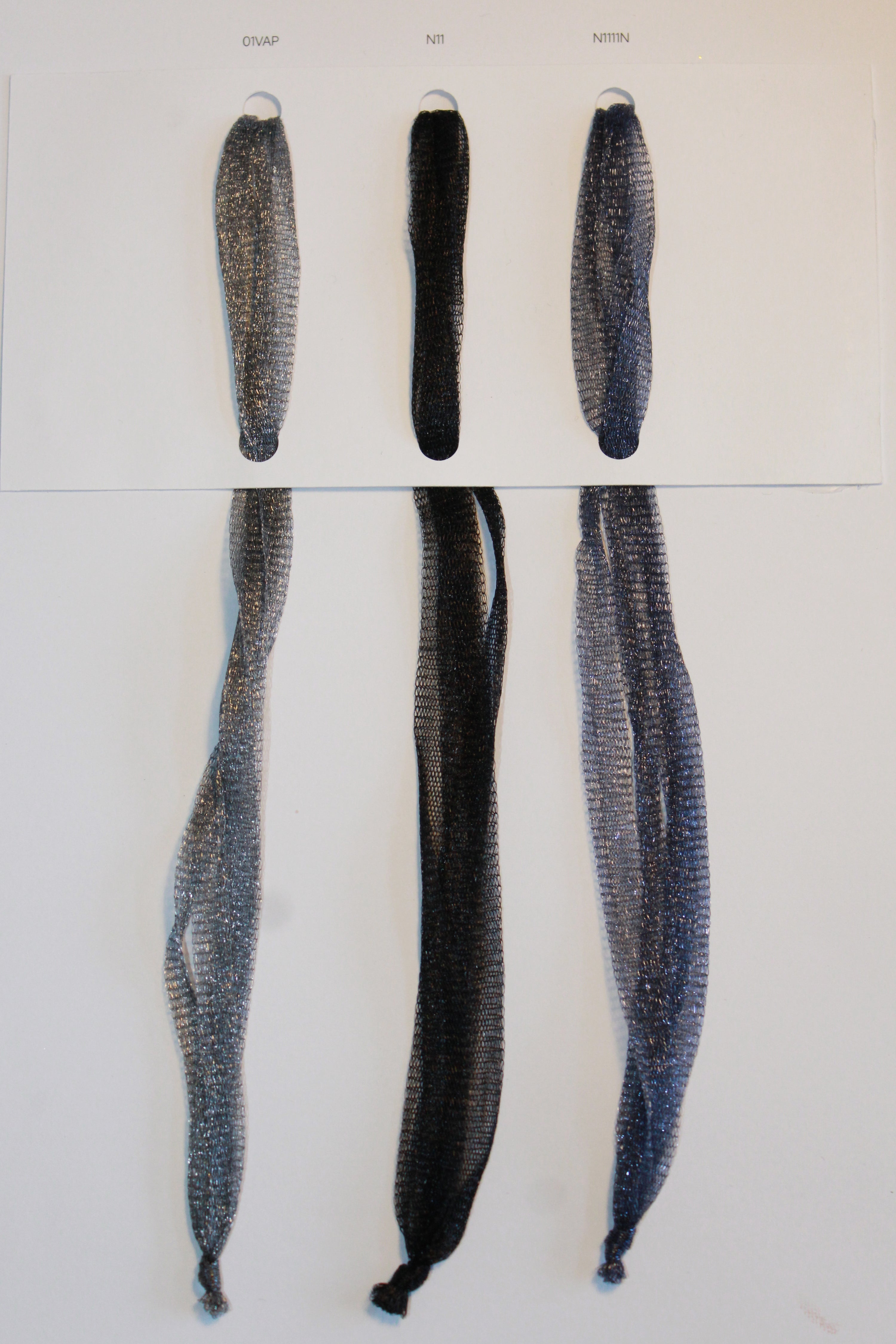 NYLON–POLYESTER CHAIN YARN